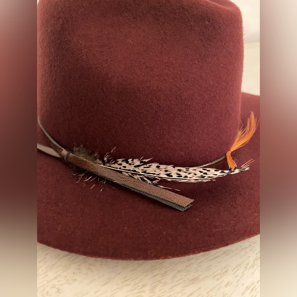 Delux 100% Wool Hat - Picture 6 of 8